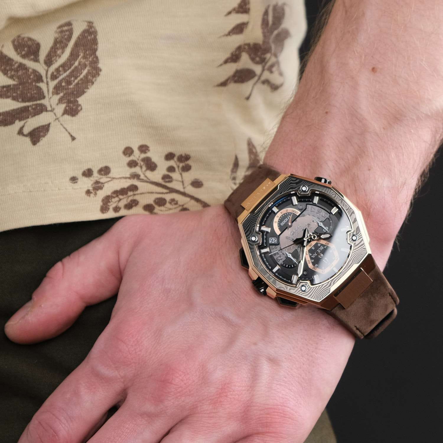 Оригинальные часы Bulova Bulova Precisionist 98B356 кварцевые калибр механизма  общий вид