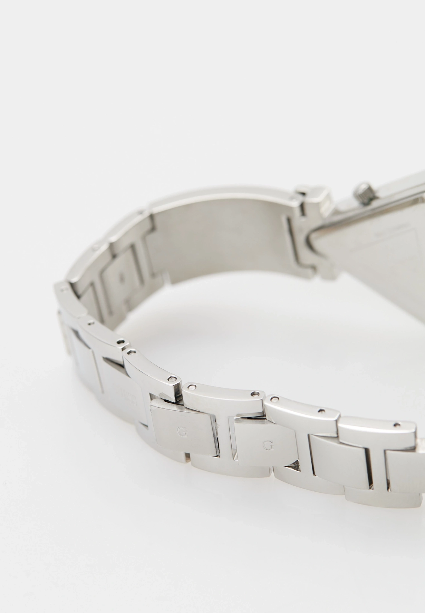 Guess Guess Fame GW0644L1 кварцевые женские часы часы крупный план серебристый циферблата