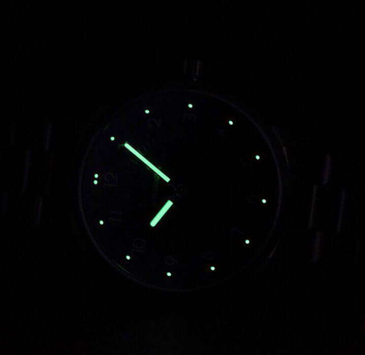 Wenger Avenue 01.1641.116  - задняя крышка сталь металл корпуса, швейцария часы