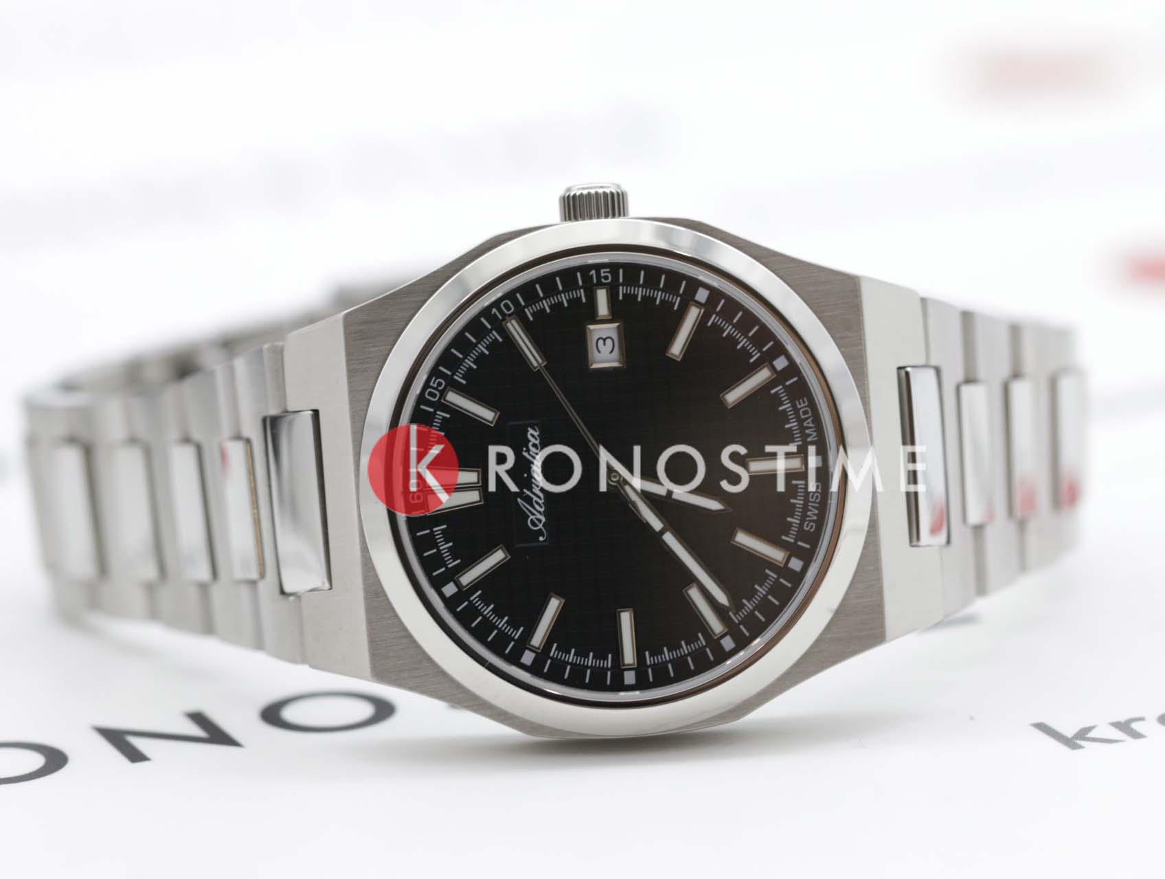 Adriatica Adriatica Premiere A8326.5114Q,  швейцария мужские часы на браслете нержавеющая сталь боковой вид