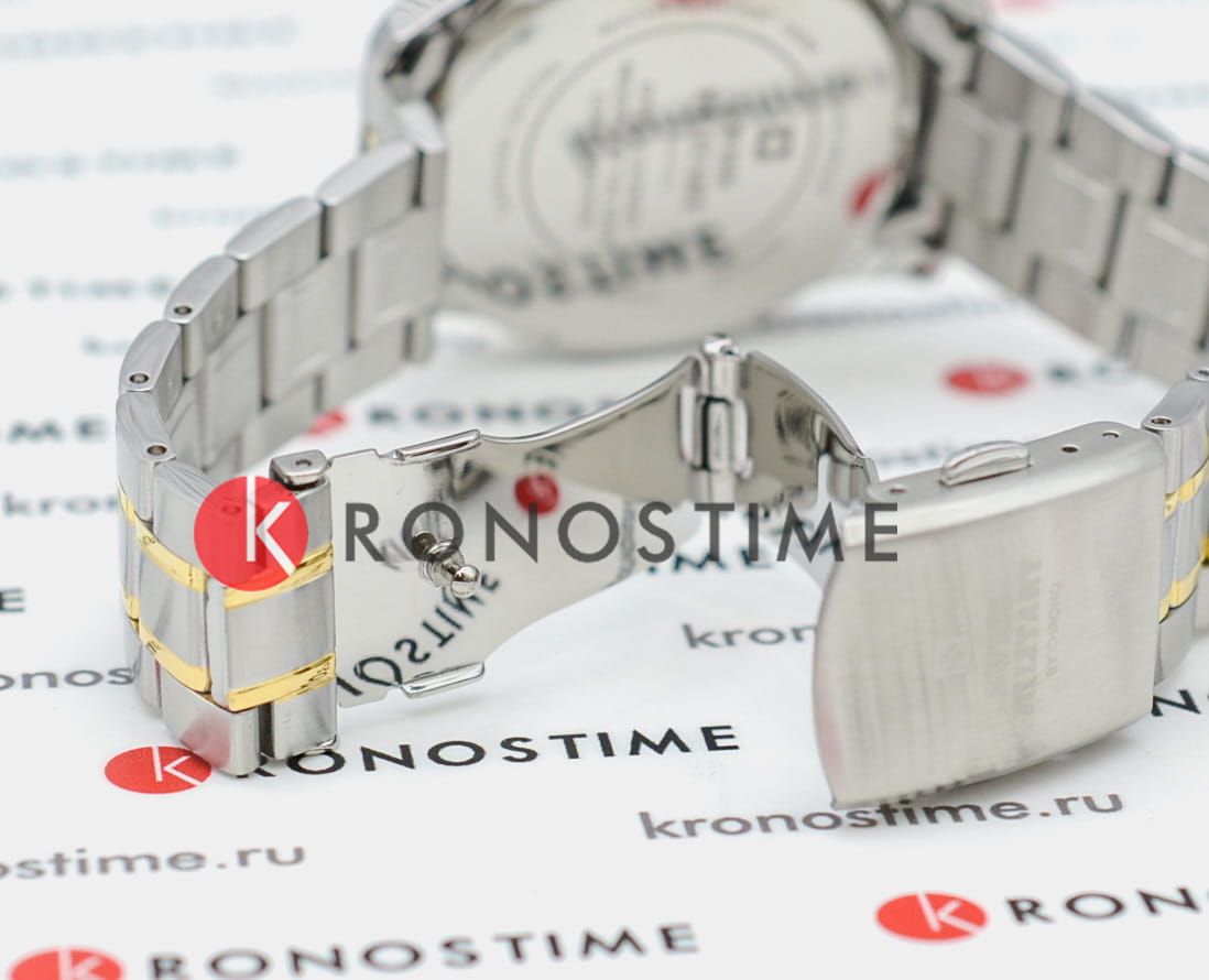 Swiss Military by Chrono Swiss Military by Chrono Сверхточные SM30200.06 кварцевые мужские часы часы крупный план синий циферблата