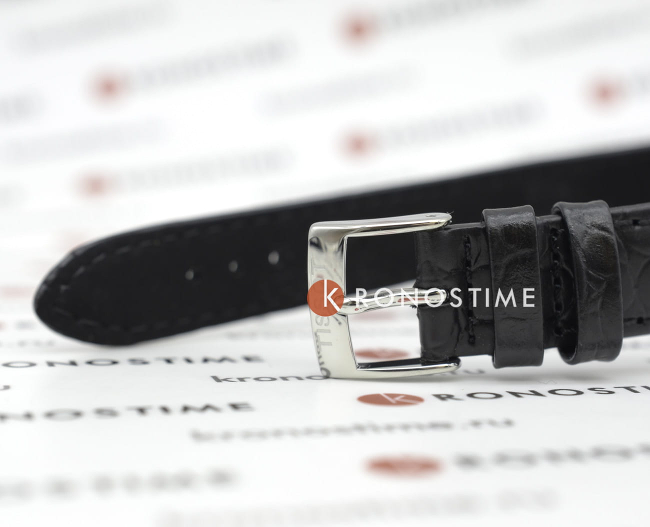 Tissot Tissot Everytime T143.210.16.033.00 кварцевые женские часы часы крупный план белый циферблата