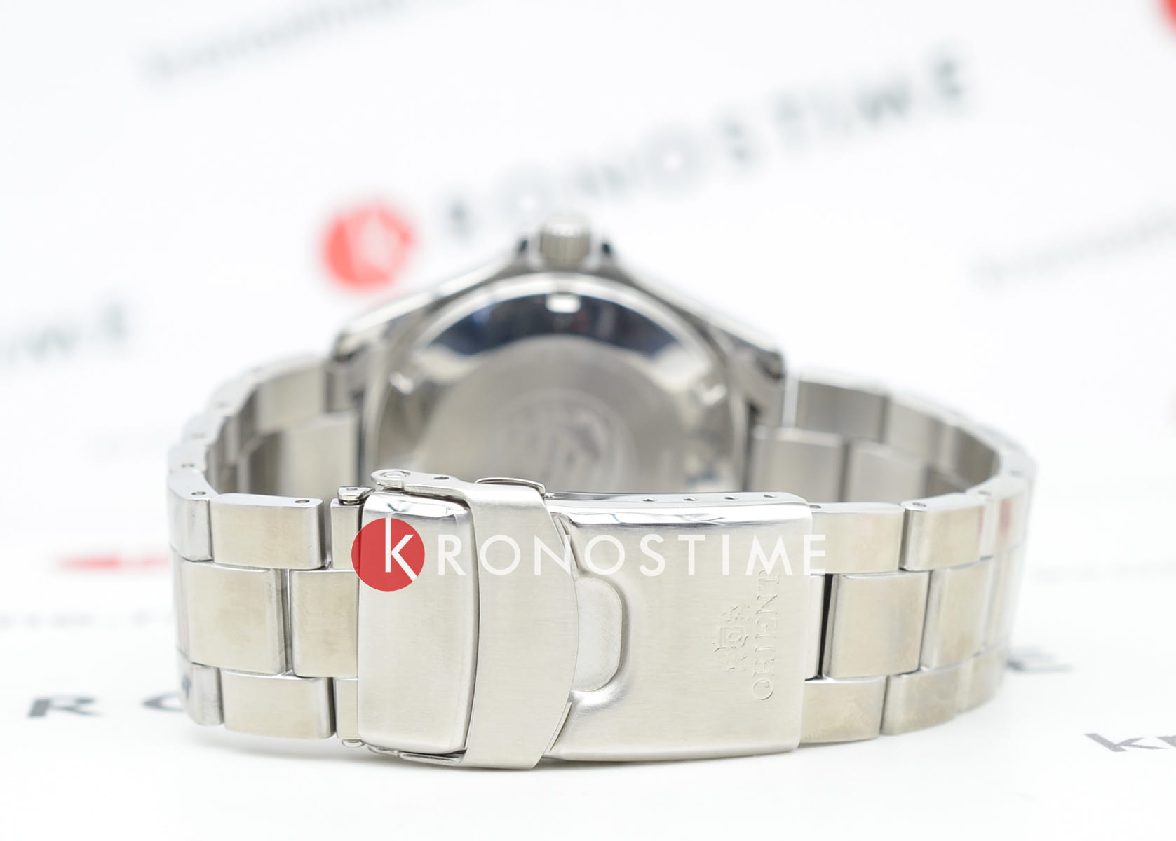 Orient Orient Diving Sport Automatic RA-AA0003R (RN-AA0003R) механические мужские часы часы крупный план красный циферблата