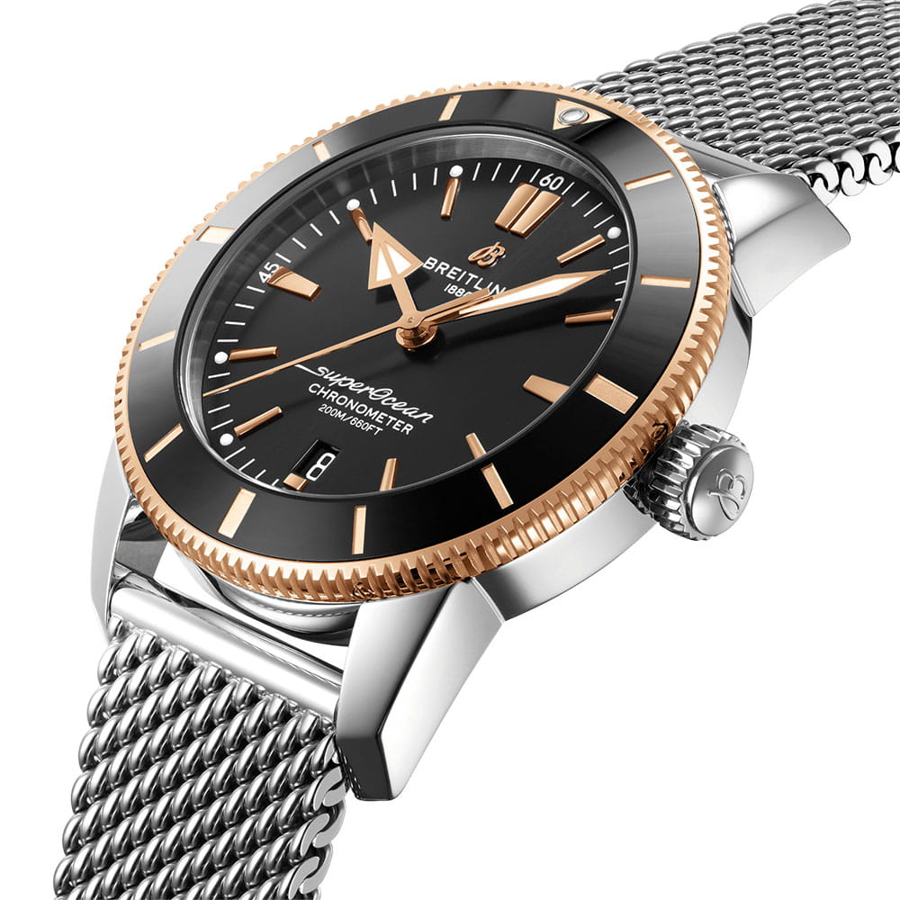 Breitling Breitling Superocean Heritage B20 Automatic 44 UB2030121B1A1 , наручные мужские часы фото под углом