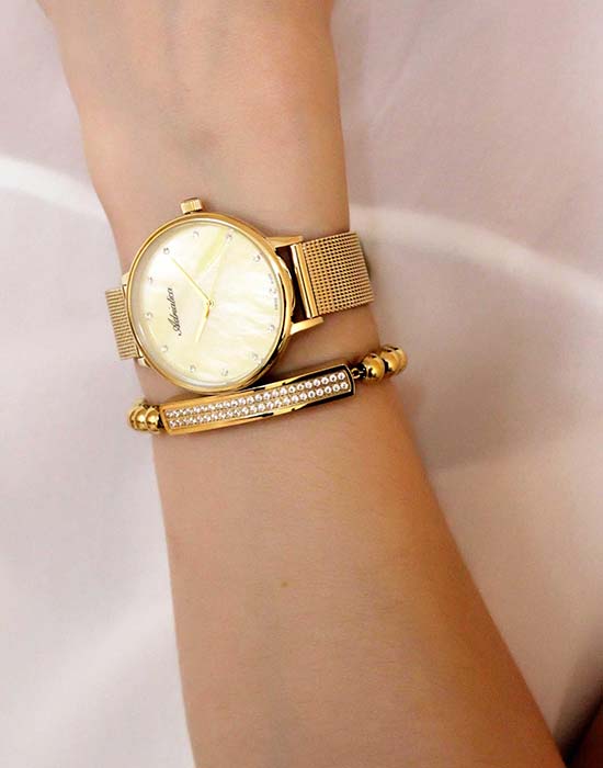 Adriatica Adriatica A3573.114SQ женские часы перламутровый циферблат на запястье