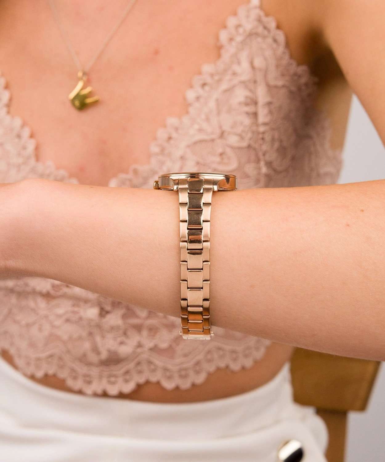 Adriatica Adriatica Essence A3818.1111Q,  швейцария женские часы на браслете нержавеющая сталь с pvd-покрытием боковой вид