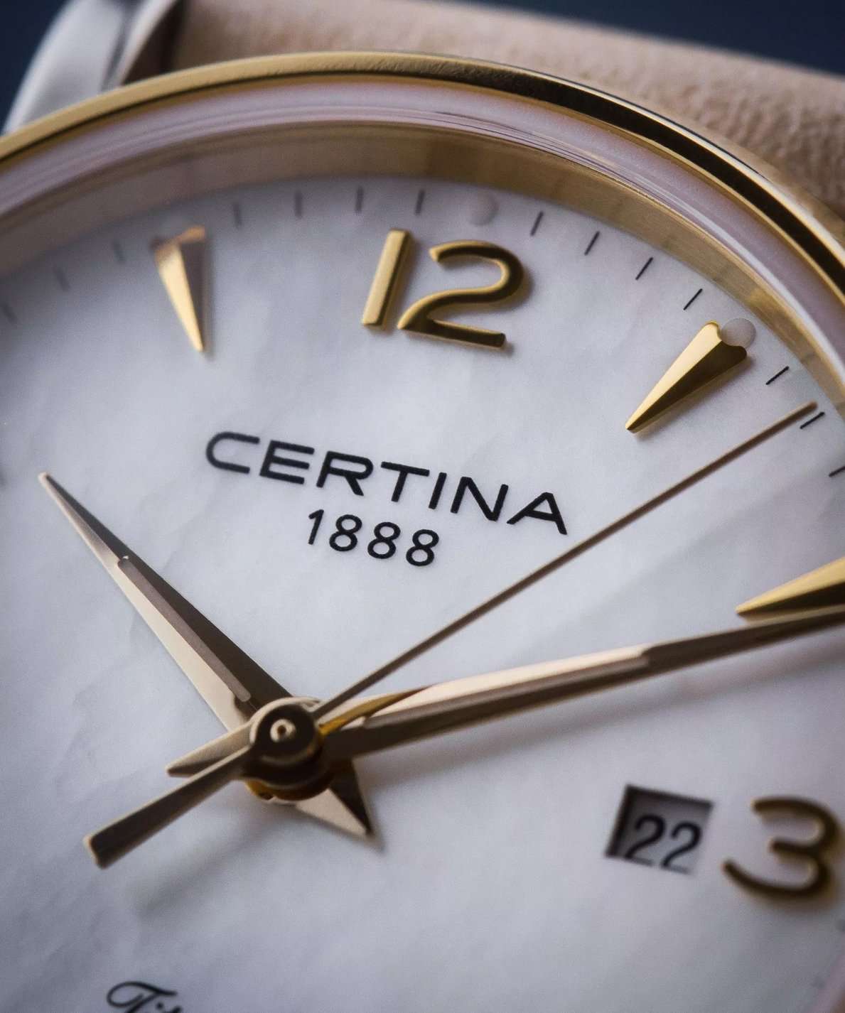 Certina Certina DS Caimano Ladies Titanium C017.210.56.117.00 C0172105611700 оригинальные женские часы в комплекте с коробкой
