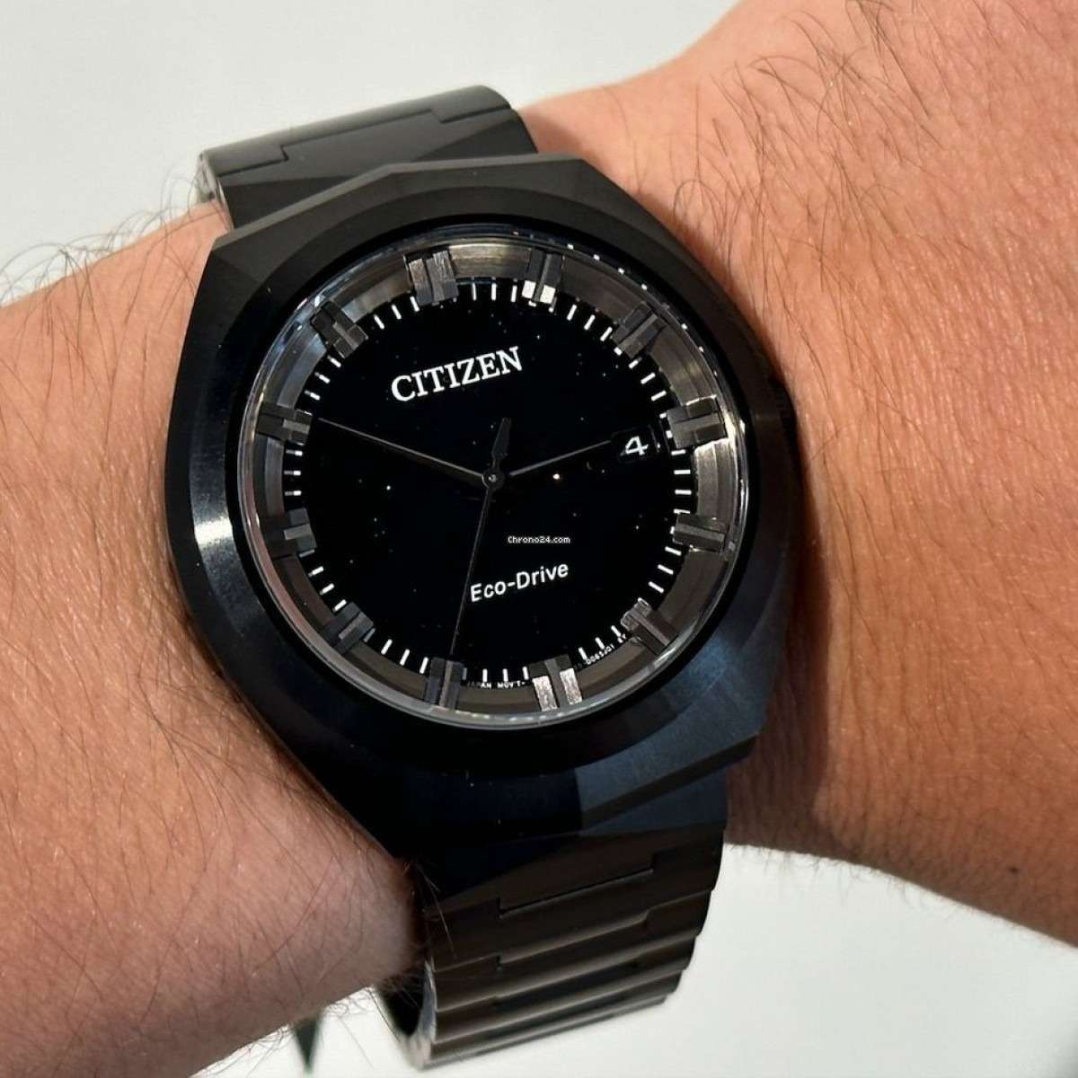 Citizen Citizen Eco-Drive BN1015-52E кварцевые мужские часы часы крупный план черный циферблата